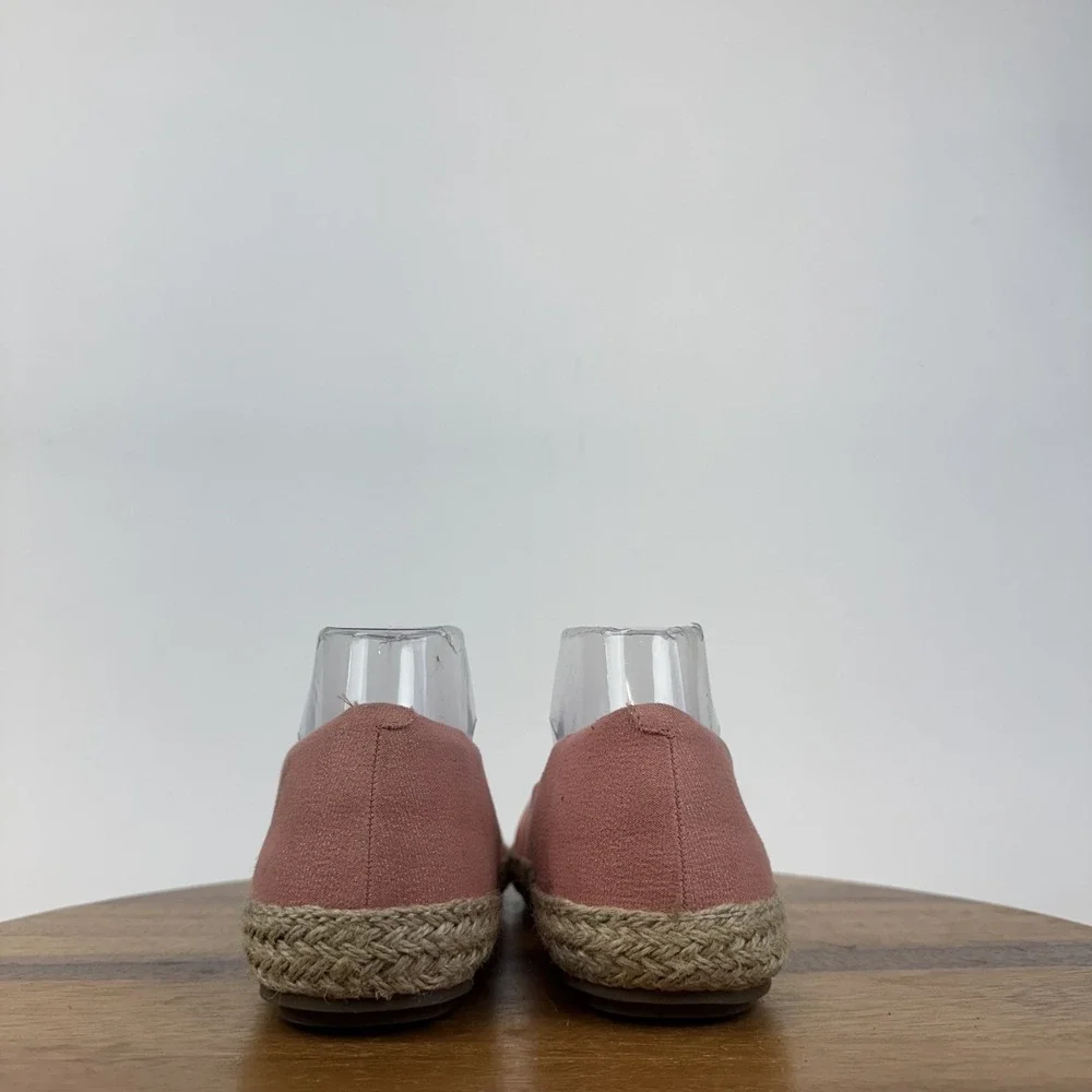 New NWOB Easy‎ Spirit Sehera Slip On Basket Weave Accent Loafers Pink Size 10 M